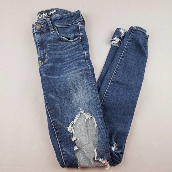 American Eagle hi-rise destroyed jegging - Picture 2 of 10